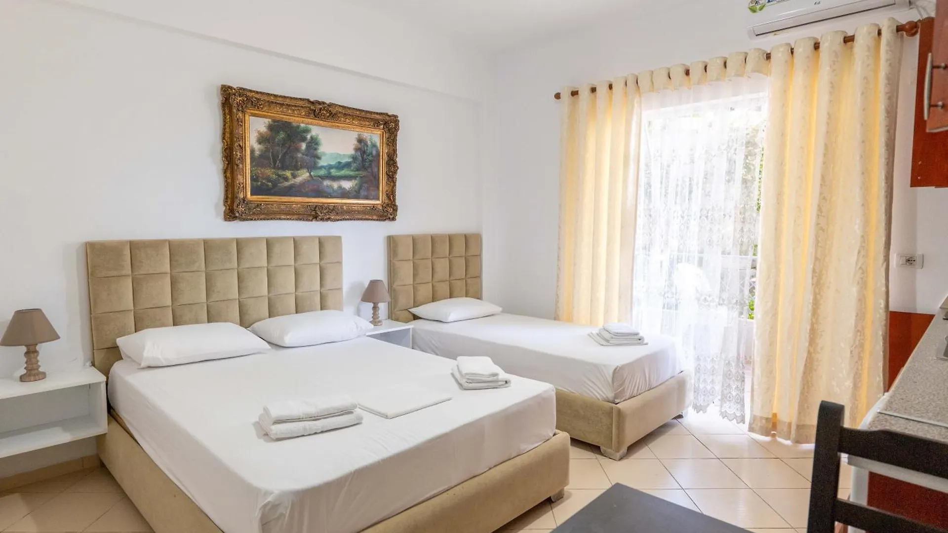 Eleni Guest House Sarande Albania