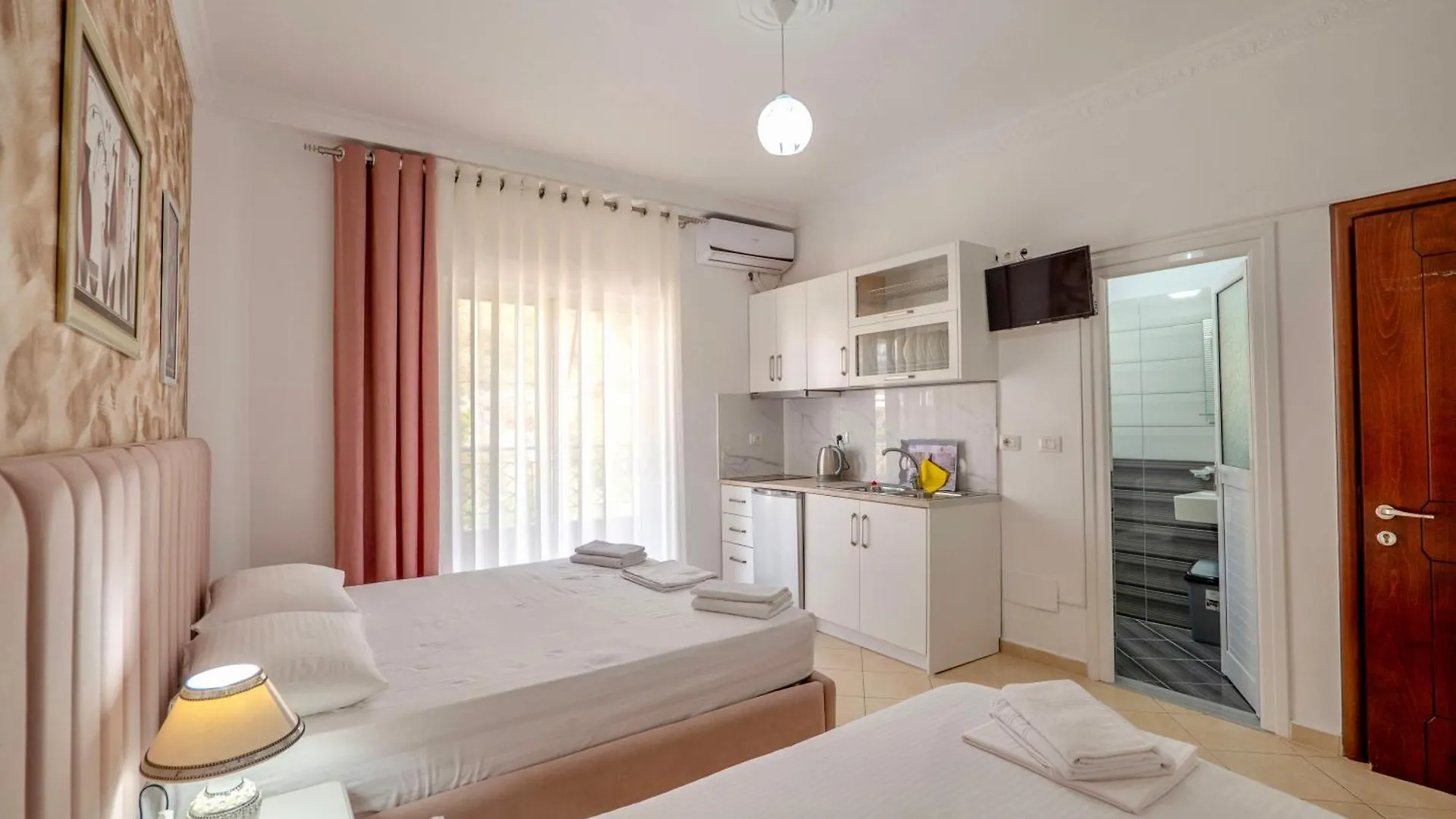 Eleni Guest House Saranda