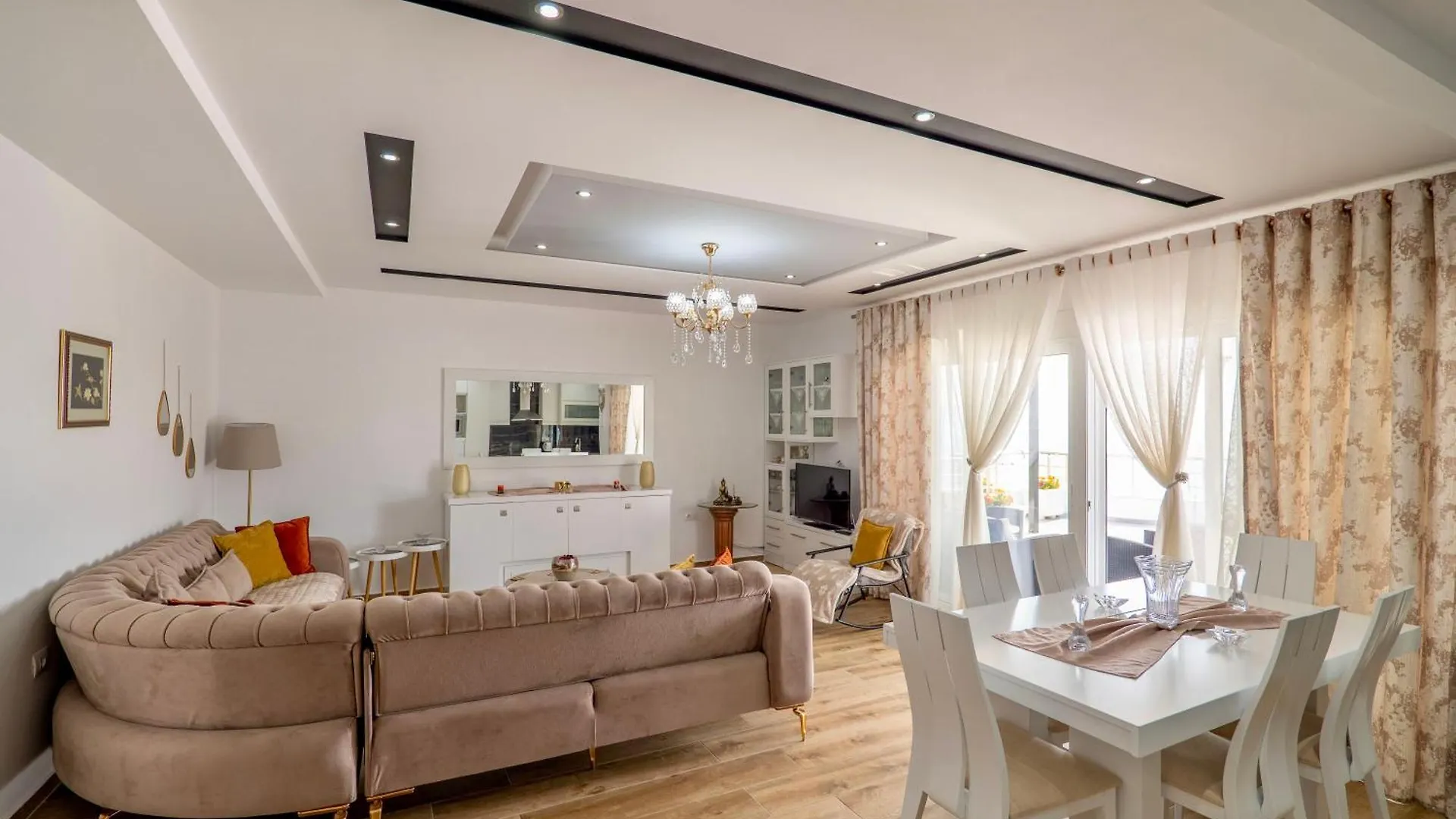 Eleni Guest House Saranda Gospodarstwo wiejskie