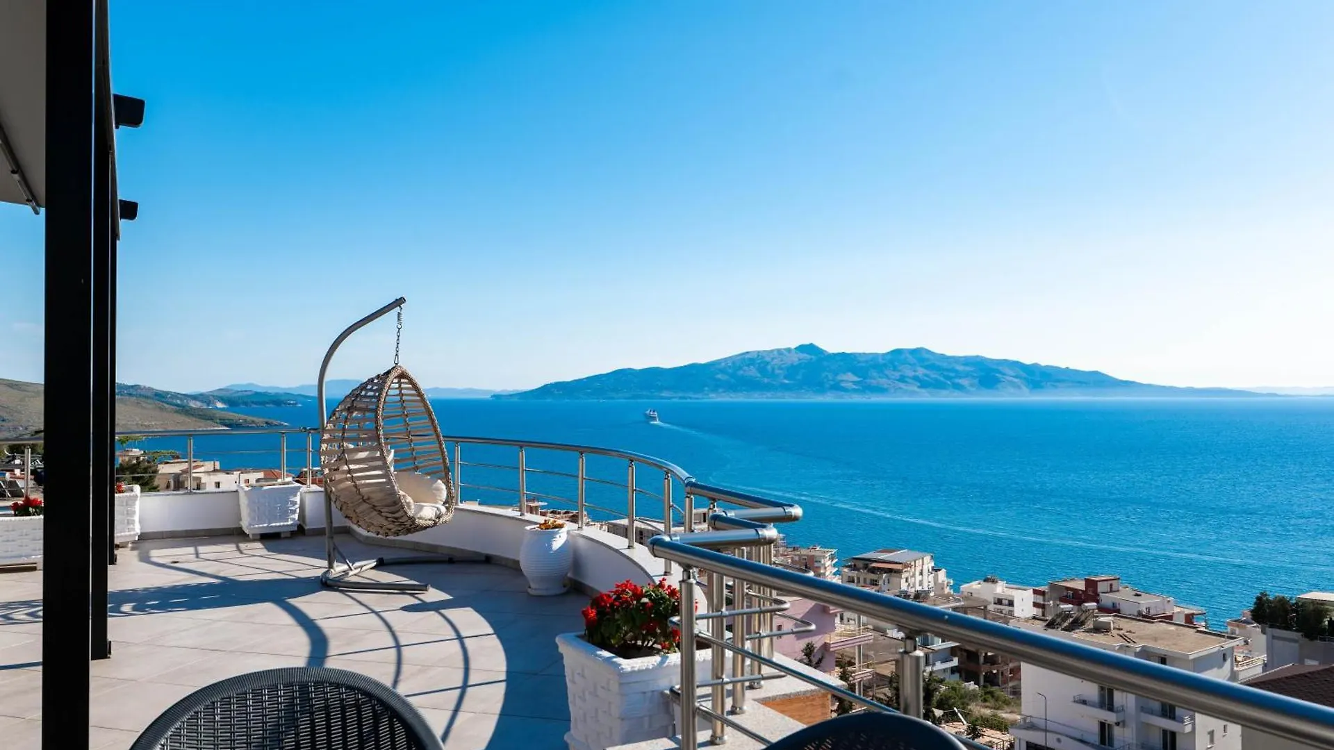Eleni Guest House Sarande