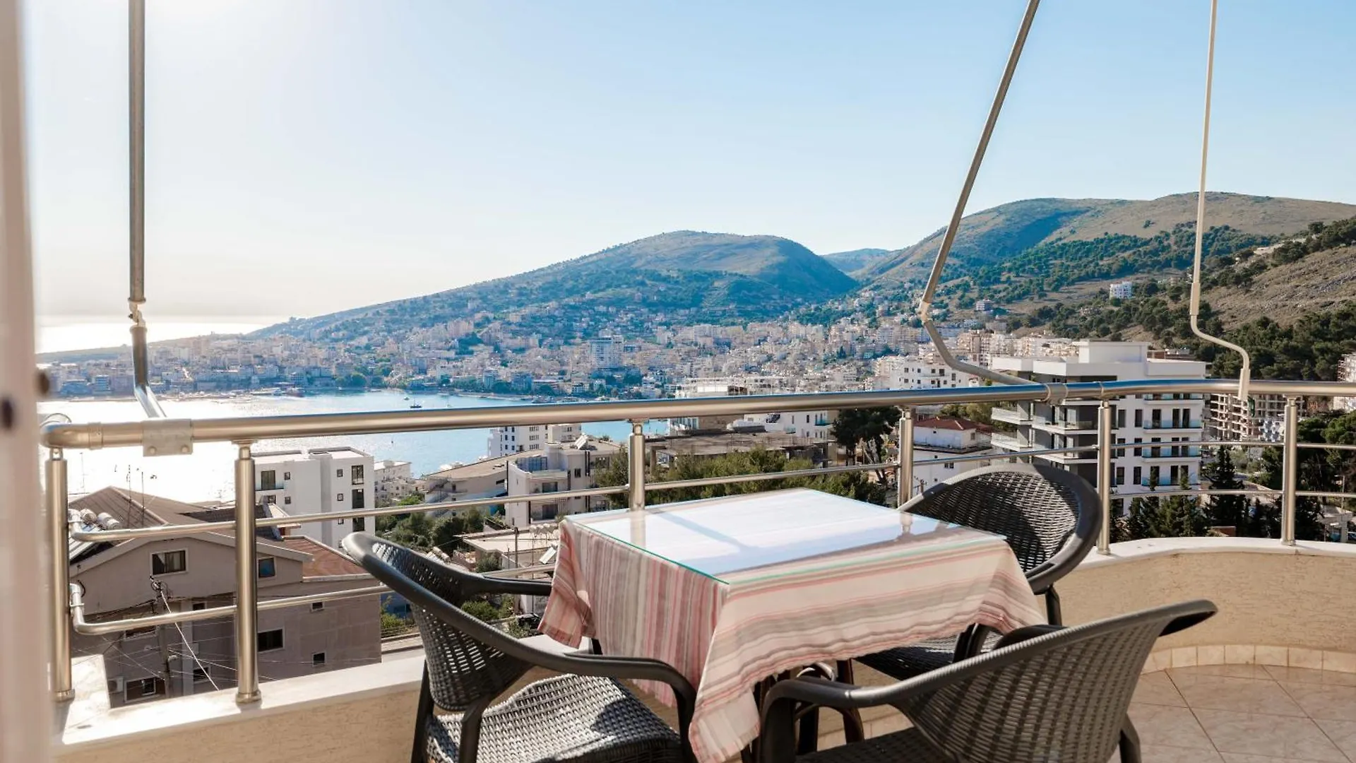Eleni Guest House Sarandë Albanien