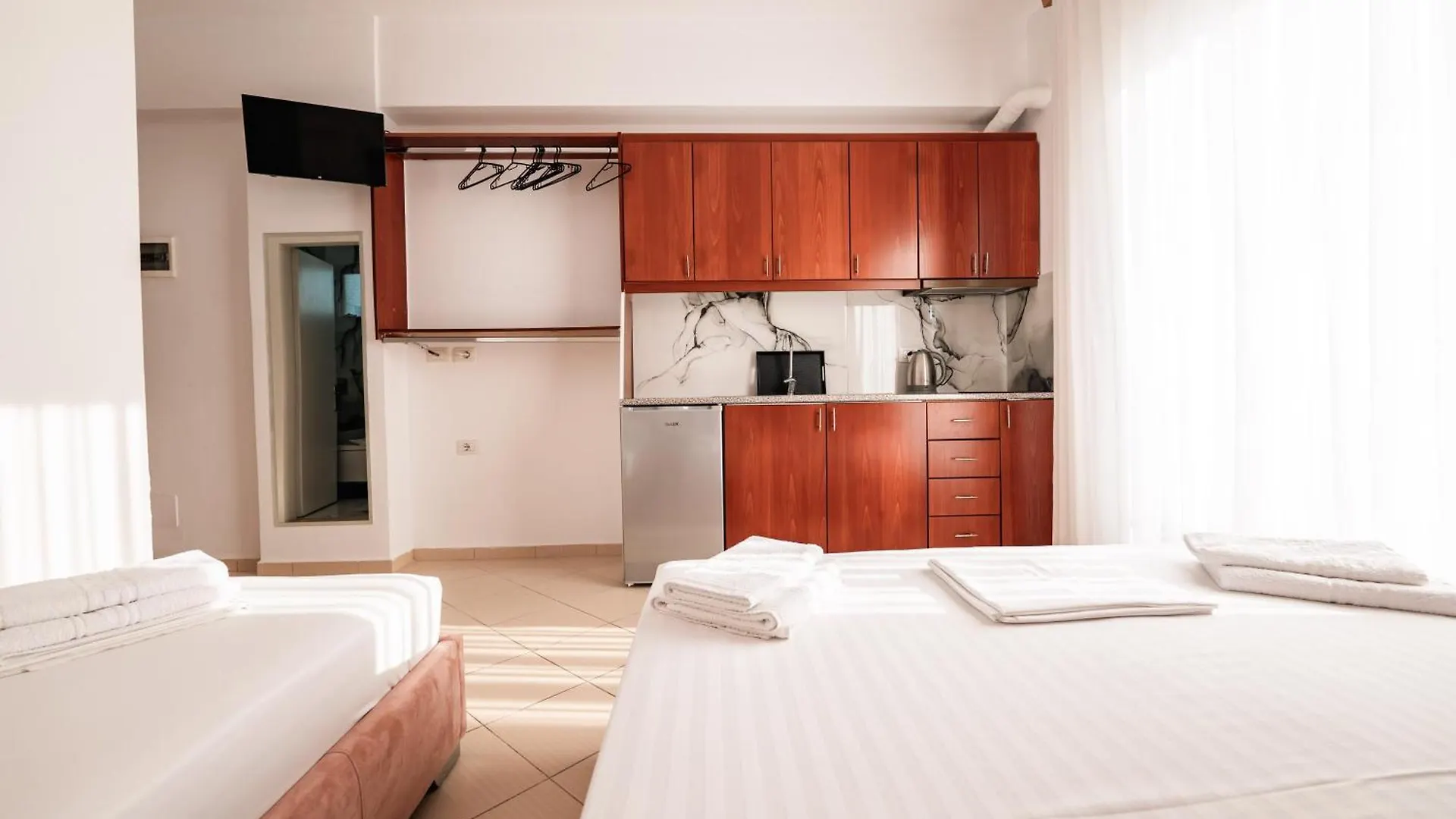 Eleni Guest House Sarande Country house
