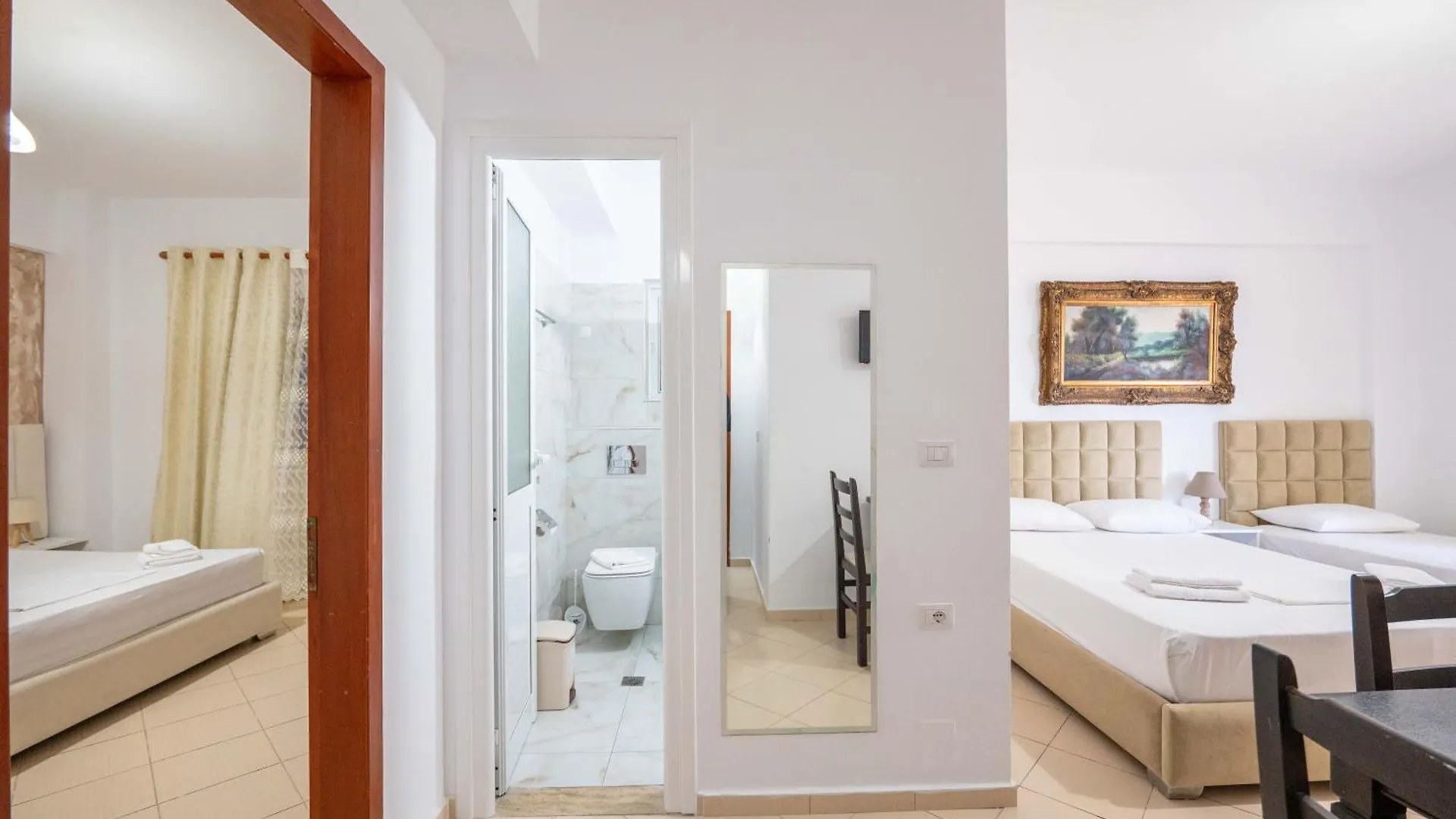 Eleni Guest House Sarande 0*,